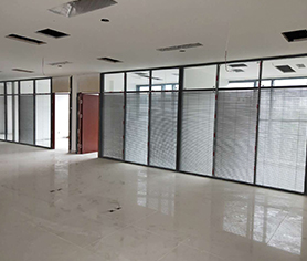 105玻璃隔斷